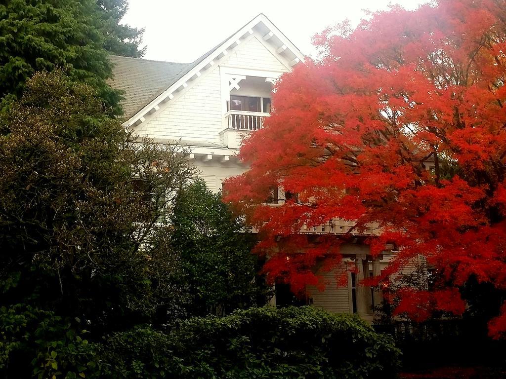 Evermore Guesthouse Portland Exterior photo